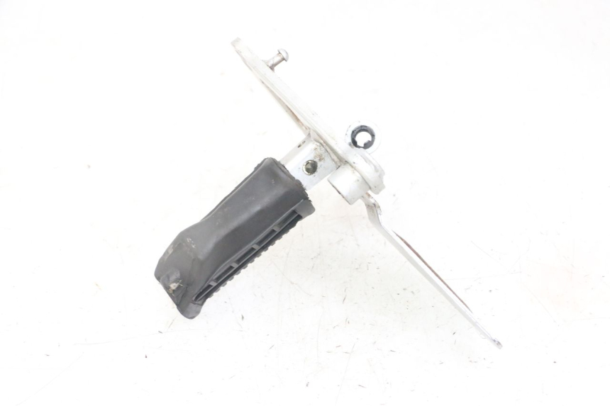 photo de SOPORTE ESTRIBERA DELANTERA DERECHA SUZUKI GS GSE 500 (2001 - 2003)