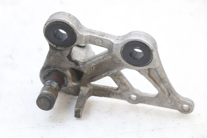 photo de SOPORTE ESTRIBERA DELANTERA DERECHA HONDA CBR F 1000 (1993 - 1996)