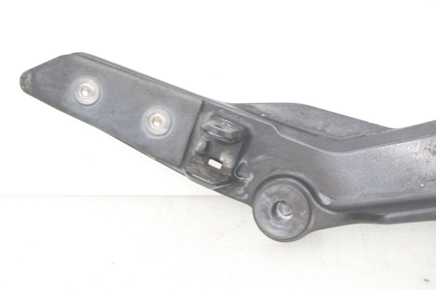 photo de SOPORTE ESTRIBERA DELANTERA DERECHA HONDA CBRF CBR-F PC41 600 (2011 - 2013)