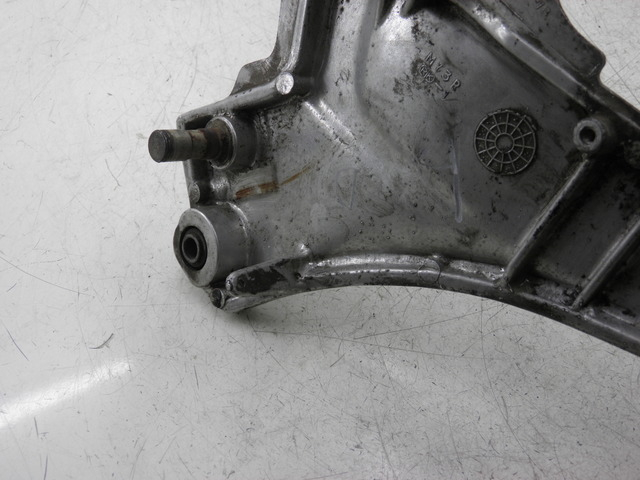 photo de SOPORTE ESTRIBERA DELANTERA DERECHA HONDA ST PAN EUROPEAN ABS 1100 (2002 - 2001)