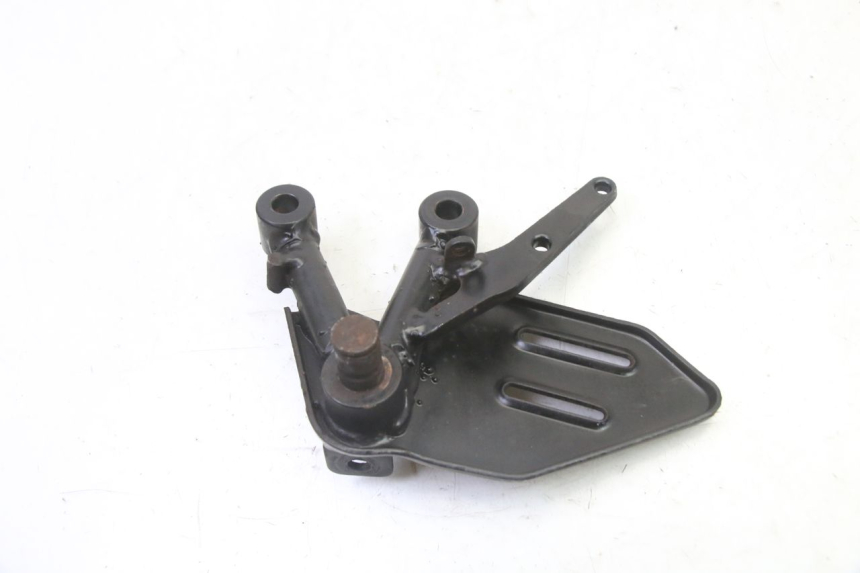photo de SOPORTE ESTRIBERA DELANTERA DERECHA MAG POWER R-STREET 50 (2016 - 2025)