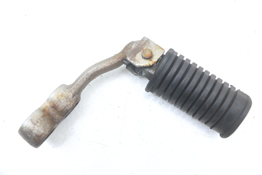 photo de SOPORTE ESTRIBERA DELANTERA DERECHA SUZUKI GSX E 250 (1982 - 1983)