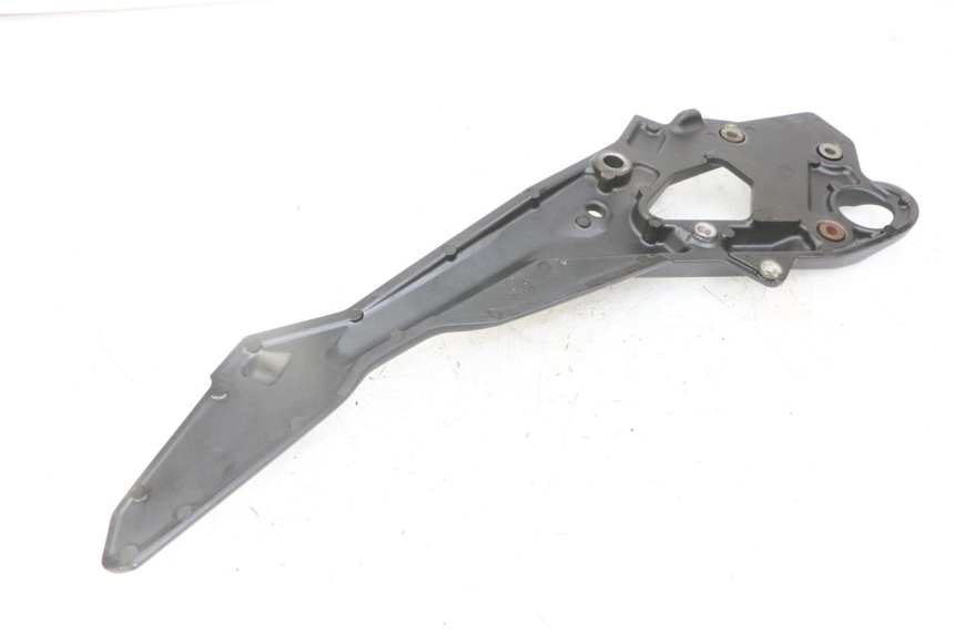 photo de SOPORTE ESTRIBERA DELANTERA DERECHA YAMAHA XJ6 ABS 600 (2008 - 2016)