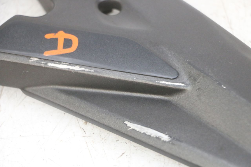 photo de SOPORTE ESTRIBERA DELANTERA DERECHA YAMAHA XJ6 ABS 600 (2008 - 2016)