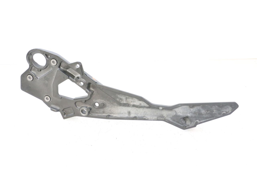 photo de SOPORTE ESTRIBERA DELANTERA DERECHA YAMAHA XJ6 ABS 600 (2008 - 2016)
