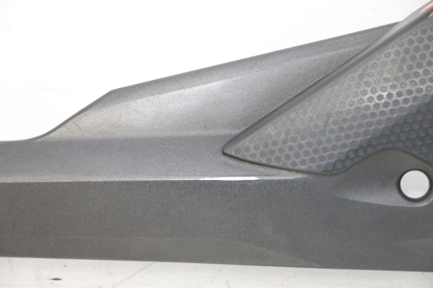 photo de SOPORTE ESTRIBERA DELANTERA DERECHA YAMAHA XJ6 ABS 600 (2008 - 2016)