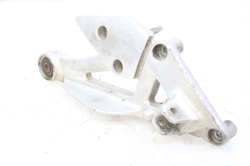 photo de SOPORTE ESTRIBERA DELANTERA DERECHA YAMAHA XJN DIVERSION 600 (2000 - 2003)