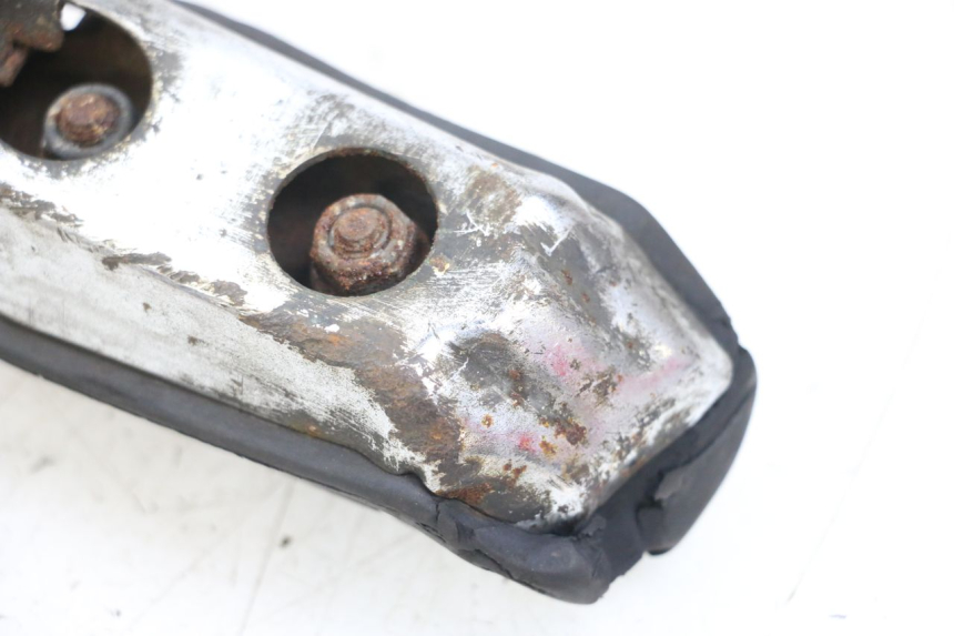 photo de SOPORTE ESTRIBERA DELANTERA DERECHA YAMAHA XJ F 900 (1983 - 1994)