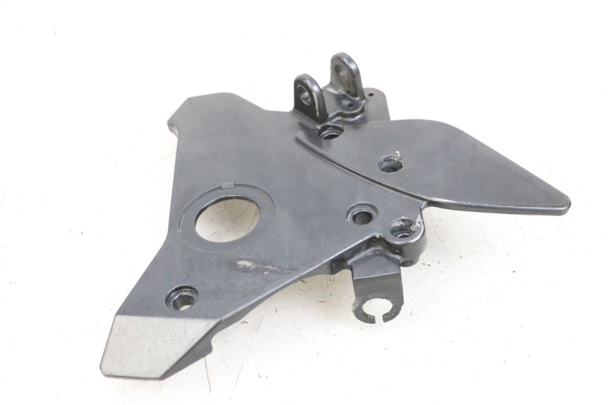 photo de SOPORTE ESTRIBERA DELANTERA DERECHA KAWASAKI ZR 7 750 (1999 - 2001) - Vista general del producto