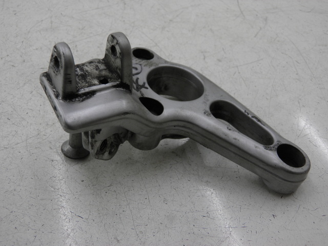 photo de SOPORTE ESTRIBERA DELANTERA IZQUIERDA BMW R RS 1150 (2001 - 2005)