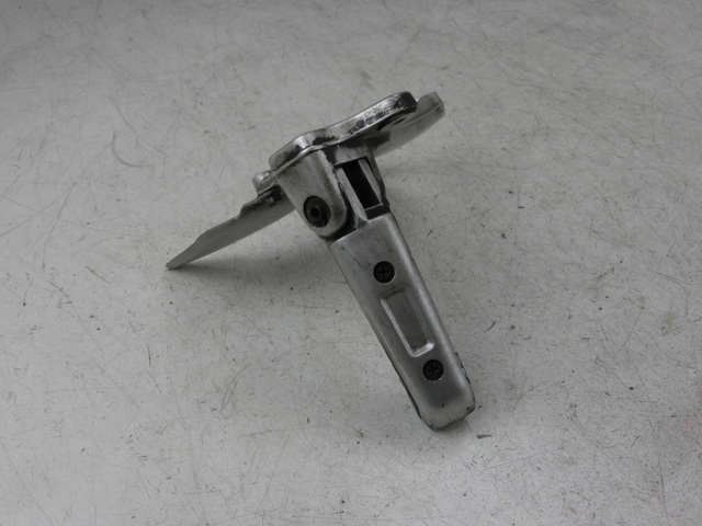 photo de SOPORTE ESTRIBERA DELANTERA IZQUIERDA DUCATI ST3 ABS 992 (2006 - 2007)