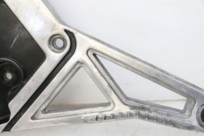 photo de SOPORTE ESTRIBERA DELANTERA IZQUIERDA YAMAHA FJ 36Y 1100 (1984 - 1985)
