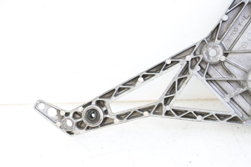 photo de SOPORTE ESTRIBERA DELANTERA IZQUIERDA YAMAHA FJ 36Y 1100 (1984 - 1985)