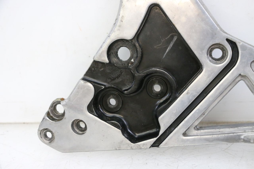 photo de SOPORTE ESTRIBERA DELANTERA IZQUIERDA YAMAHA FJ 36Y 1100 (1984 - 1985)