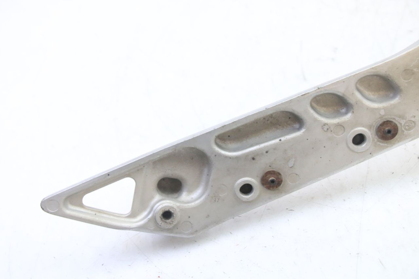 photo de PLATINA DE APOYO DELANTERO IZQUIERDO YAMAHA FJR ABS 1300 (2006 - 2012)