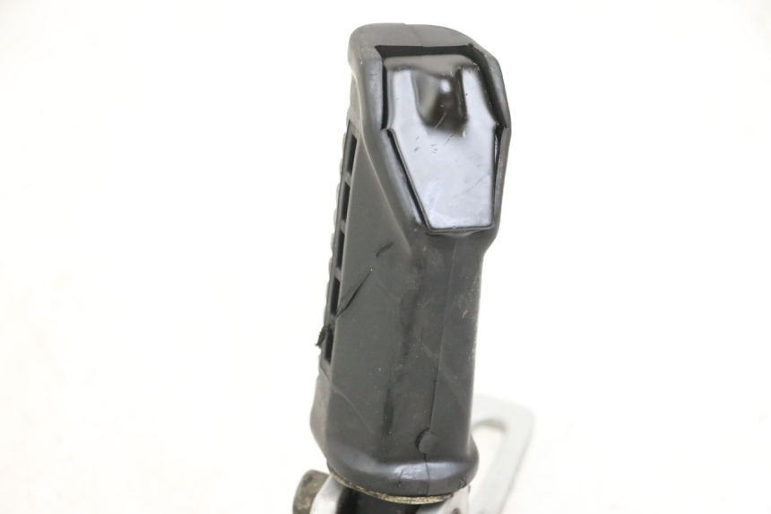 photo de SOPORTE ESTRIBERA DELANTERA IZQUIERDA HYOSUNG GF 125 (2001 - 2005)