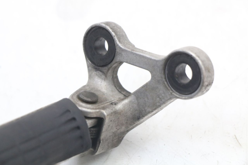 photo de SOPORTE ESTRIBERA DELANTERA IZQUIERDA HONDA CBR F 1000 (1993 - 1996)