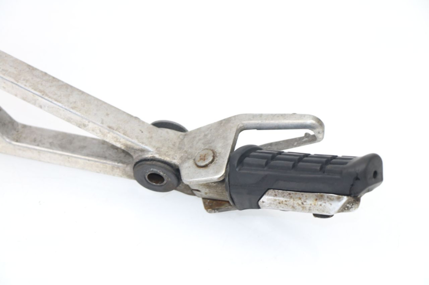 photo de SOPORTE ESTRIBERA DELANTERA IZQUIERDA HONDA VF 1000 (1984 - 1988)