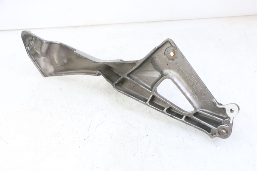 photo de SOPORTE ESTRIBERA DELANTERA IZQUIERDA HONDA NTV DEAUVILLE ABS 700 (2007 - 2016)