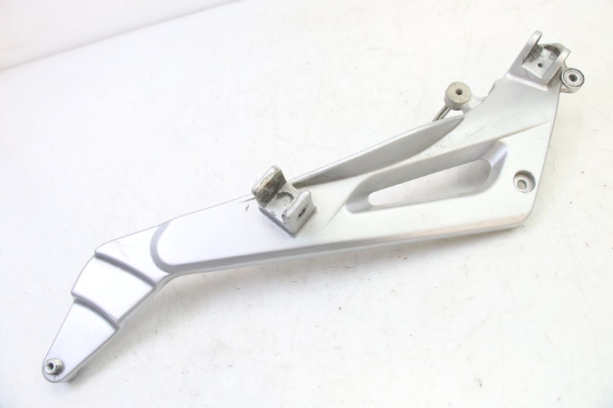 photo de SOPORTE ESTRIBERA DELANTERA IZQUIERDA HONDA NTV DEAUVILLE 650 (2001 - 2006)
