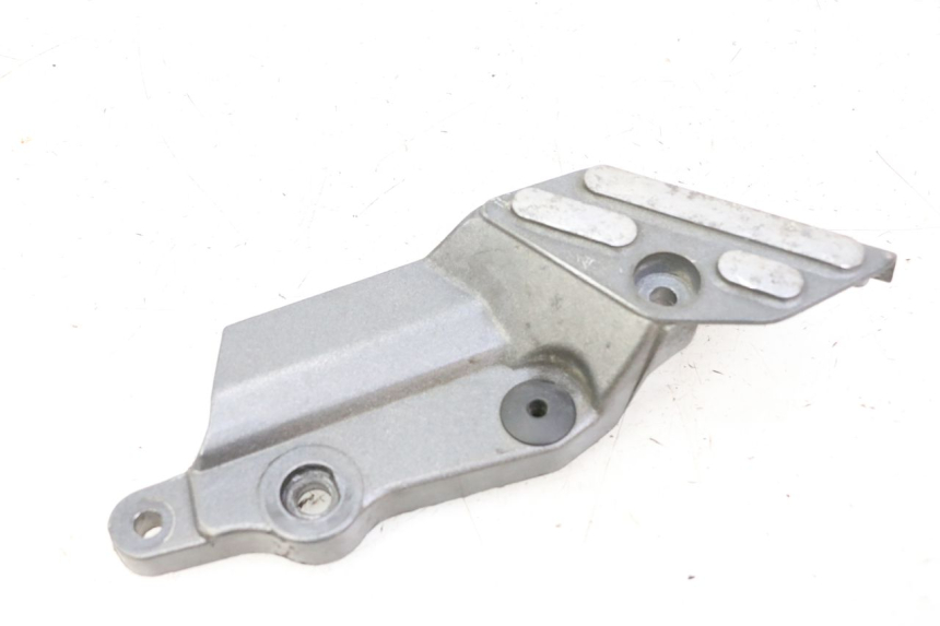 photo de SOPORTE ESTRIBERA DELANTERA IZQUIERDA TRIUMPH SPRINT 900 (1995 - 1998)