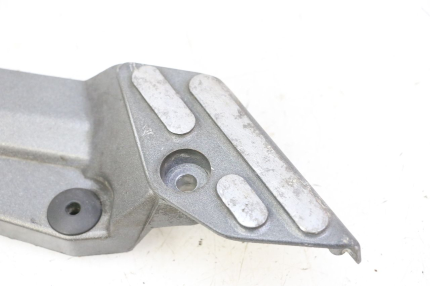 photo de SOPORTE ESTRIBERA DELANTERA IZQUIERDA TRIUMPH SPRINT 900 (1995 - 1998)