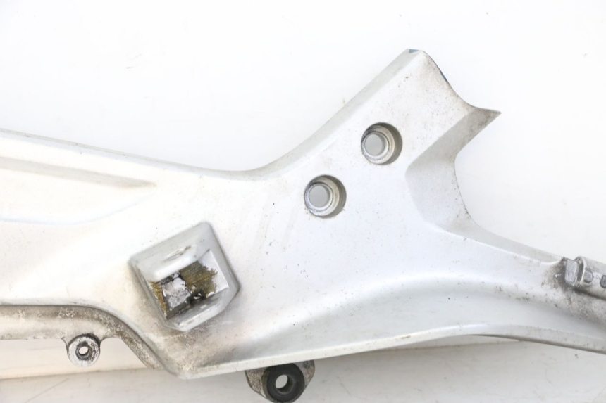 photo de SOPORTE ESTRIBERA DELANTERA IZQUIERDA HONDA ST PAN EUROPEAN 1300 (2002 - 2013)