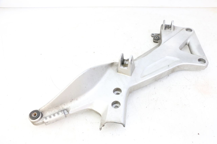 photo de SOPORTE ESTRIBERA DELANTERA IZQUIERDA HONDA ST PAN EUROPEAN 1300 (2002 - 2013)