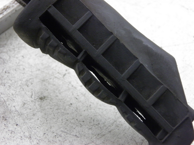 photo de SOPORTE ESTRIBERA DELANTERA IZQUIERDA SUZUKI GS GSE 500 (2001 - 2003)