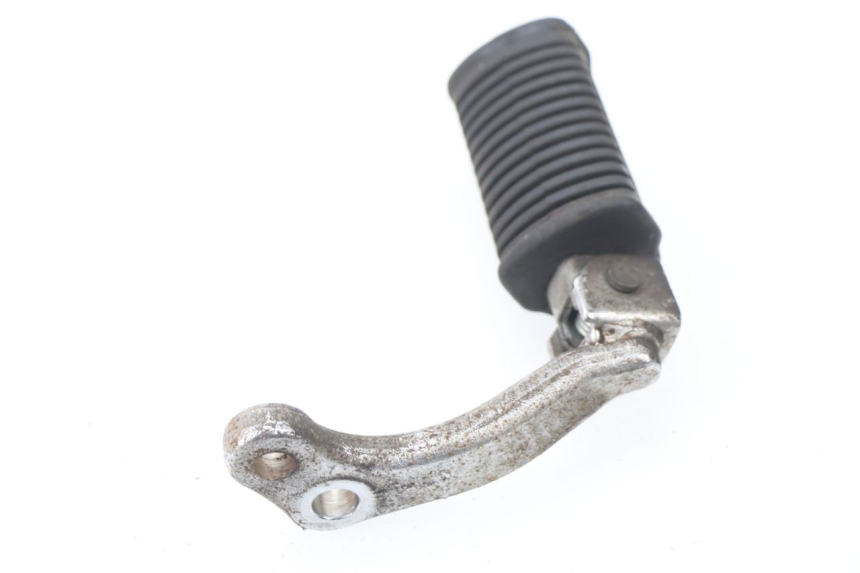 photo de SOPORTE ESTRIBERA DELANTERA IZQUIERDA SUZUKI TU X TUX VOLTY 125 (1999 - 2001)
