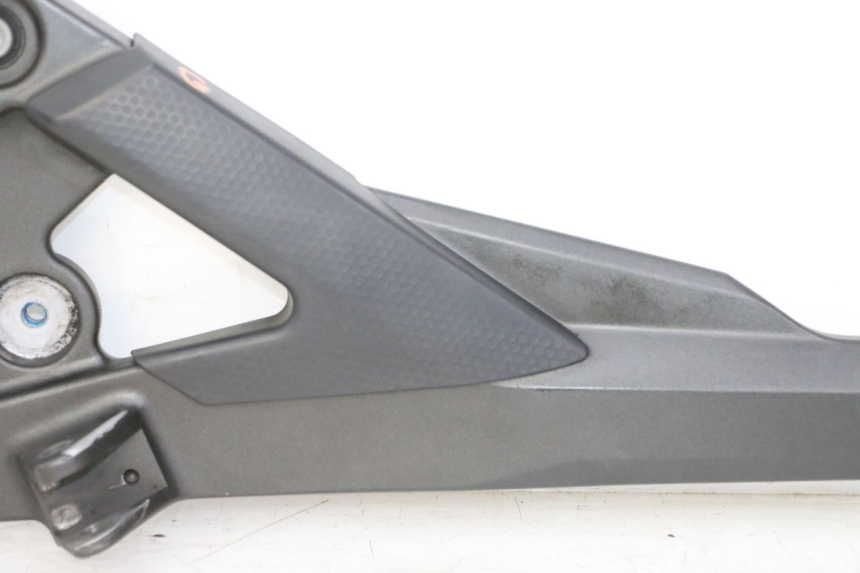 photo de SOPORTE ESTRIBERA DELANTERA IZQUIERDA YAMAHA XJ6 ABS 600 (2008 - 2016)
