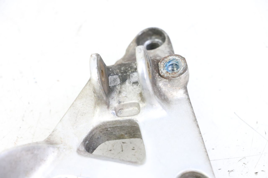 photo de SOPORTE ESTRIBERA DELANTERA IZQUIERDA YAMAHA XJN DIVERSION 600 (2000 - 2003)