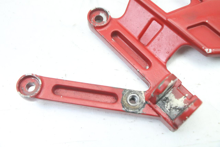 photo de SOPORTE ESTRIBERA DELANTERA IZQUIERDA YAMAHA TZR 50 (2008 - 2016)