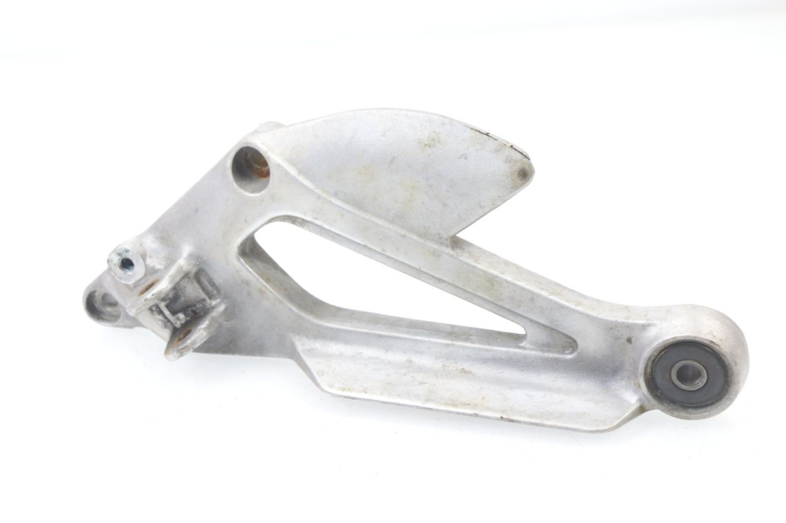 photo de SOPORTE ESTRIBERA DELANTERA IZQUIERDA YAMAHA XJN XJ N DIVERSION 600 (1994 - 1997)