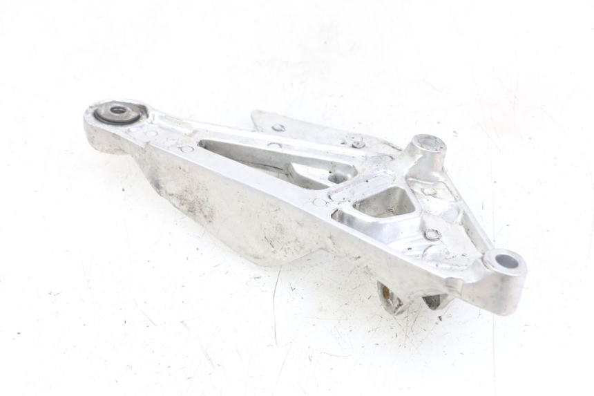 photo de SOPORTE ESTRIBERA DELANTERA IZQUIERDA YAMAHA XJS DIVERSION 600 (1997 - 1999)