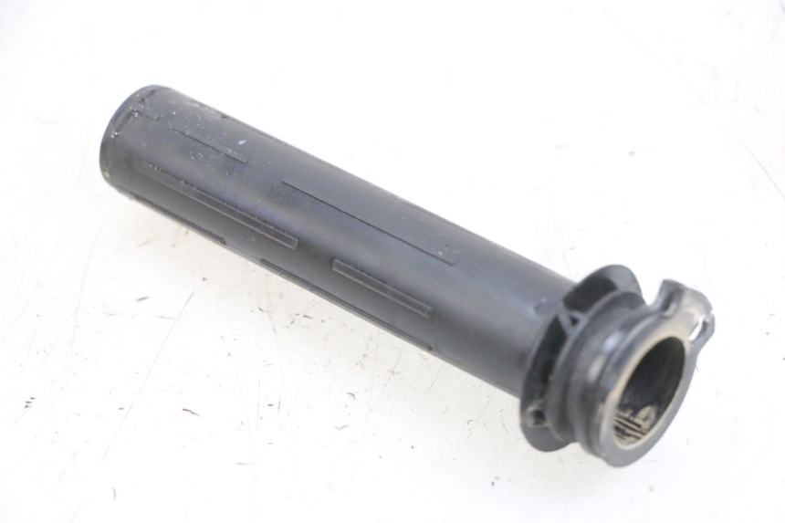 photo de ACELERADOR KYMCO AGILITY 16+ 4T 50 (2018 - 2023) - Vista principal