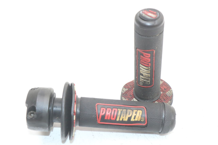 photo de ACELERADOR APRILIA SR CARB LC 2T 50 (2004 - 2012)