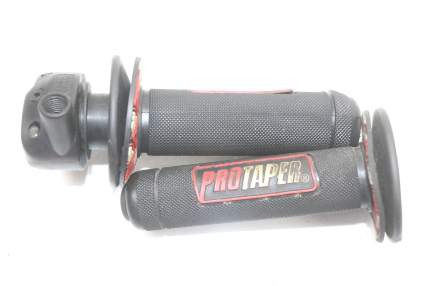 photo de ACELERADOR APRILIA SR CARB LC 2T 50 (2004 - 2012)