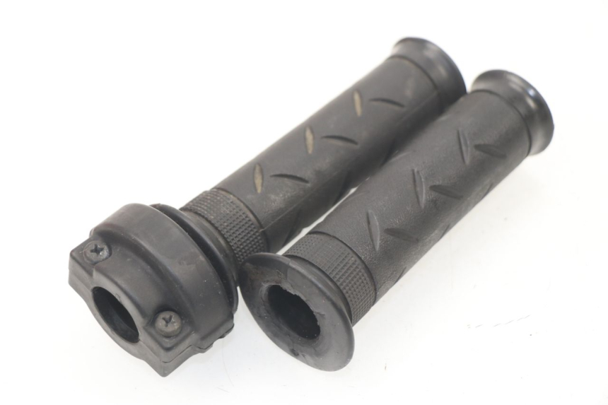 photo de ACELERADOR HONDA CBF 125 (2009 - 2015)