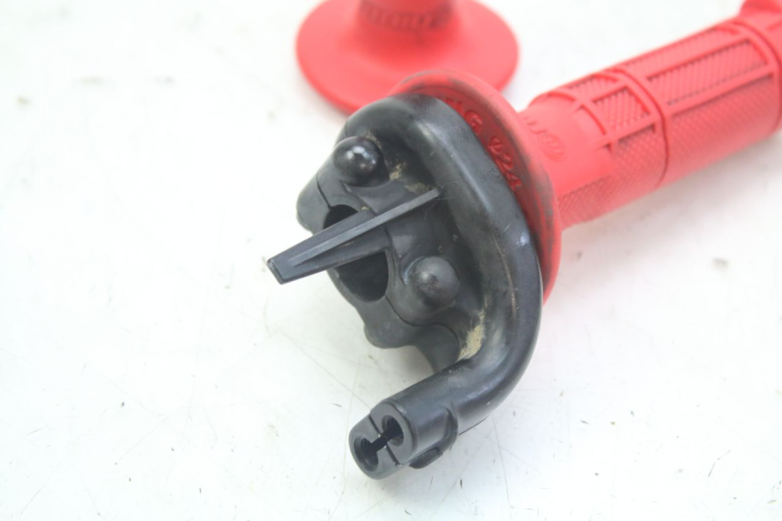 photo de PUñO DEL ACELERADOR HONDA CRF 250 (2010 - 2013)