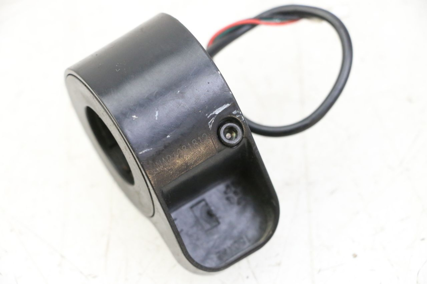 photo de MANETA DE ACELERADOR SEGWAY NINEBOT F40E 1