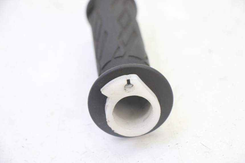 photo de ACELERADOR STAHO FH 50 (2018 - 2019)