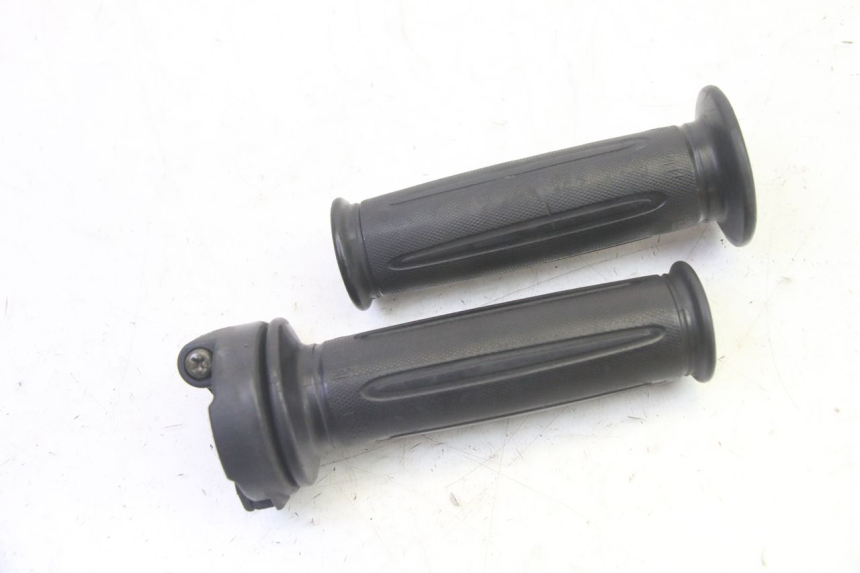 photo de MANGO DEL ACELERADOR SYM FIDDLE 3 III 125 (2014 - 2020) - Vista principal