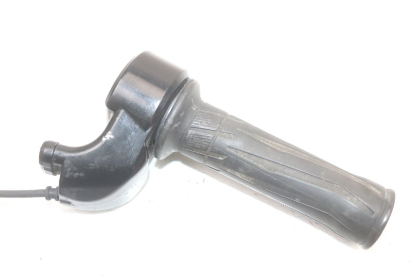 photo de PUñO DEL ACELERADOR YAMAHA FJR ABS 1300 (2006 - 2012) - Detalle de la pieza