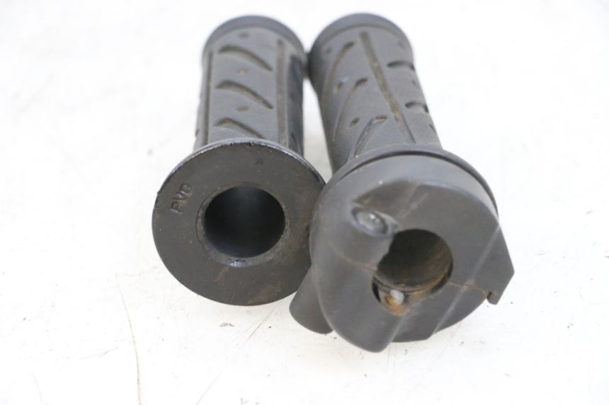 photo de MANGO DEL ACELERADOR KYMCO LIKE 125 (2009 - 2016) - Otra perspectiva