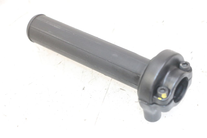 photo de ACELERADOR PIAGGIO MP3 LT 300 (2010 - 2016)