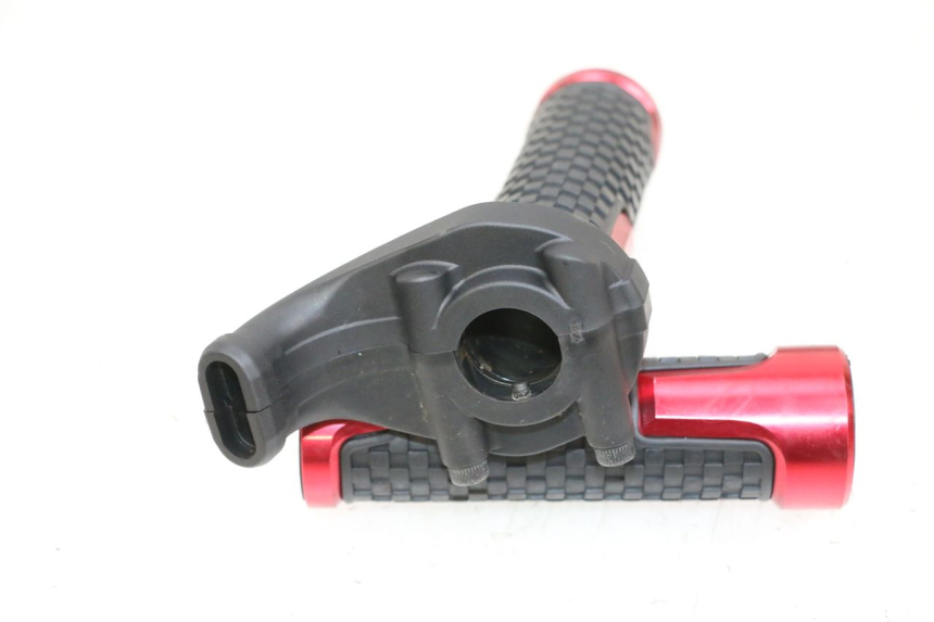 photo de ACELERADOR YAMAHA MT-07 MT07 ABS 700 (2018 - 2020) - Zoom estado de uso