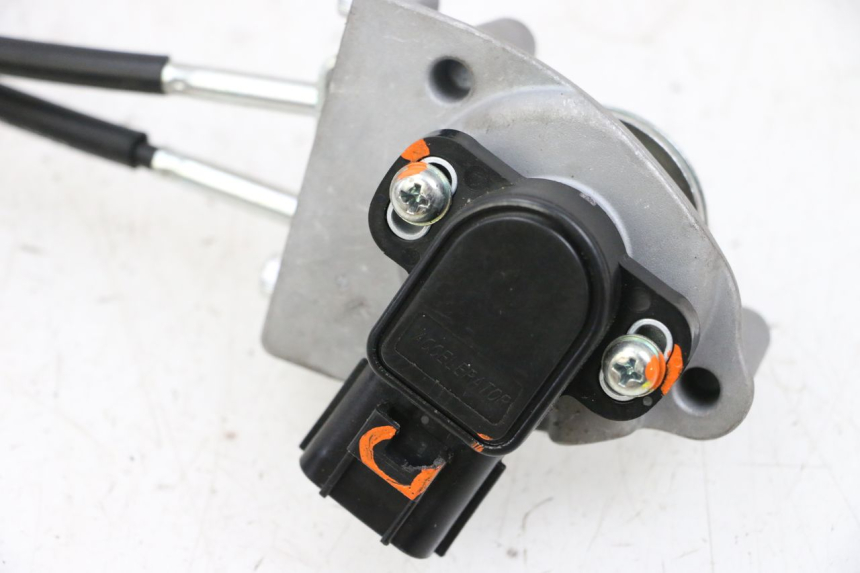 photo de ACELERADOR YAMAHA NEO'S CORE 1 (2022 - 2026) - Foto de producto adicional