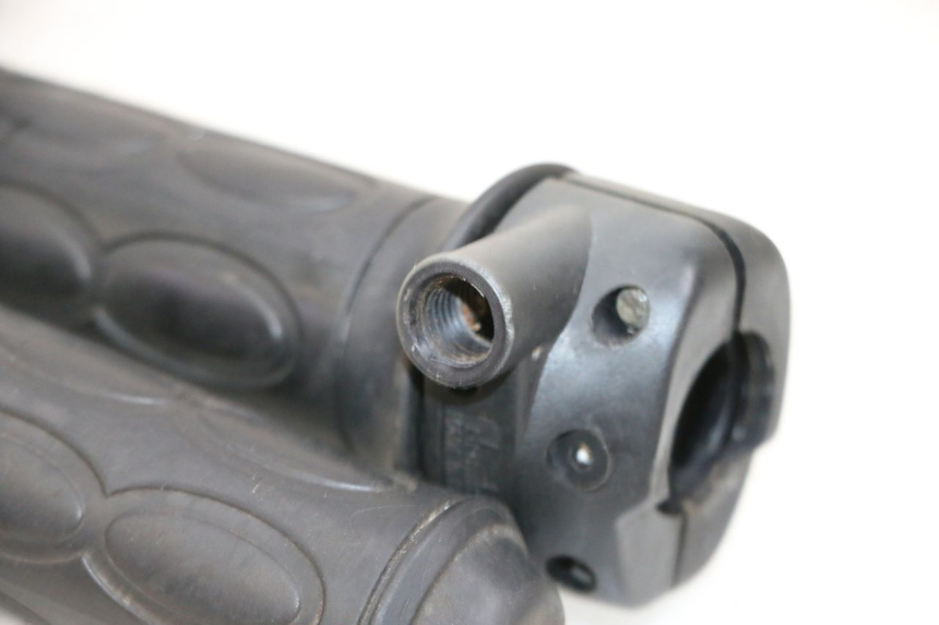 photo de ACELERADOR YAMAHA NEO'S NEOS 2T 50 (1998 - 2007) - Otra perspectiva