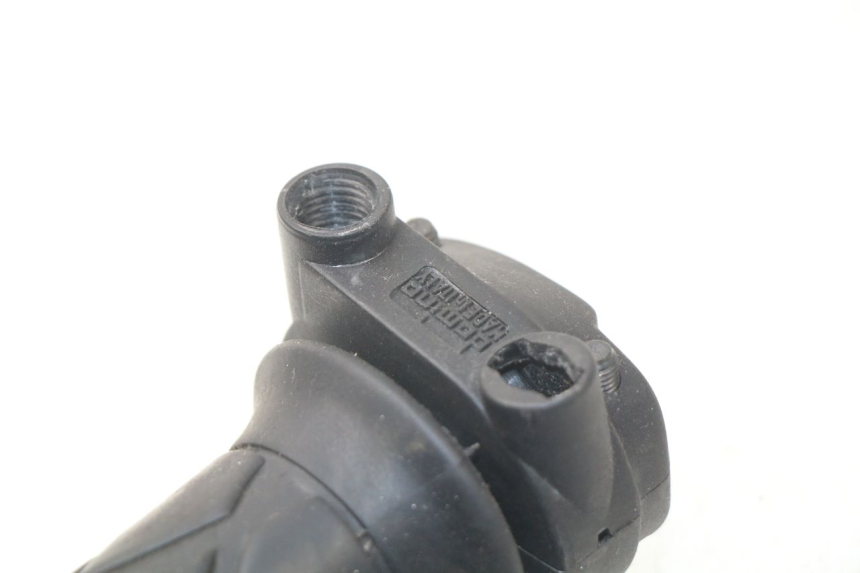 photo de ACELERADOR YAMAHA NEOS NEO'S 4T 50 (2008 - 2016)